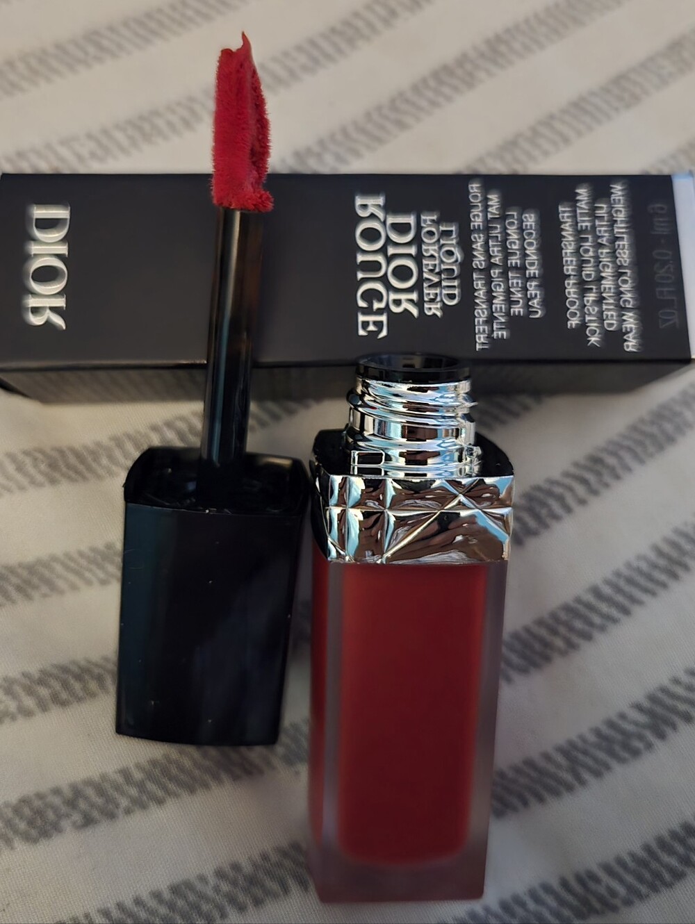 Rouge Dior Forever Liquid Lipstick — The Iconic Red 999 Mate Finish
